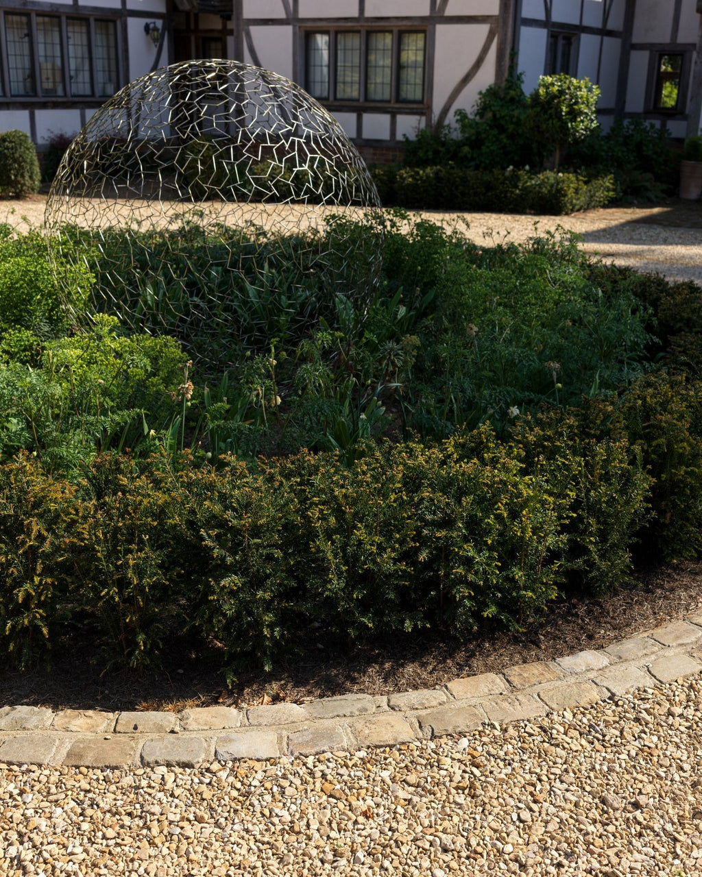 Ca’ Pietra Windsor Sandstone Cobble Reclaimed & Sawn — official gallery image 9