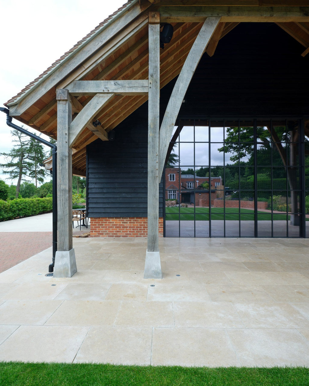 Ca’ Pietra Wychwood Limestone Paving Tumbled & Etched Finish — official gallery image 2