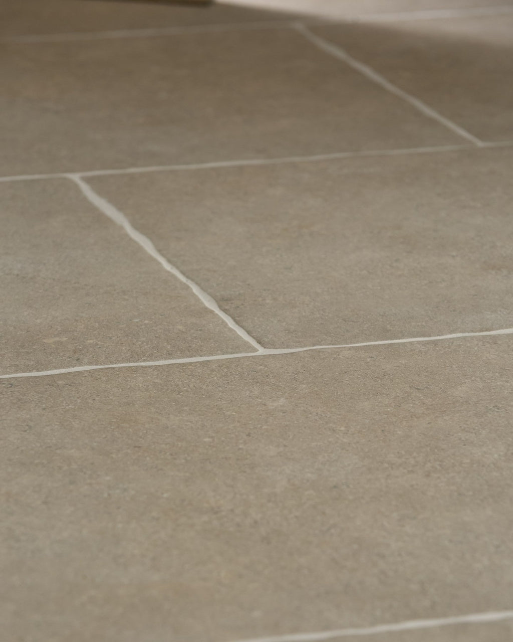 Ca’ Pietra Wychwood Porcelain Matt — official gallery image 6