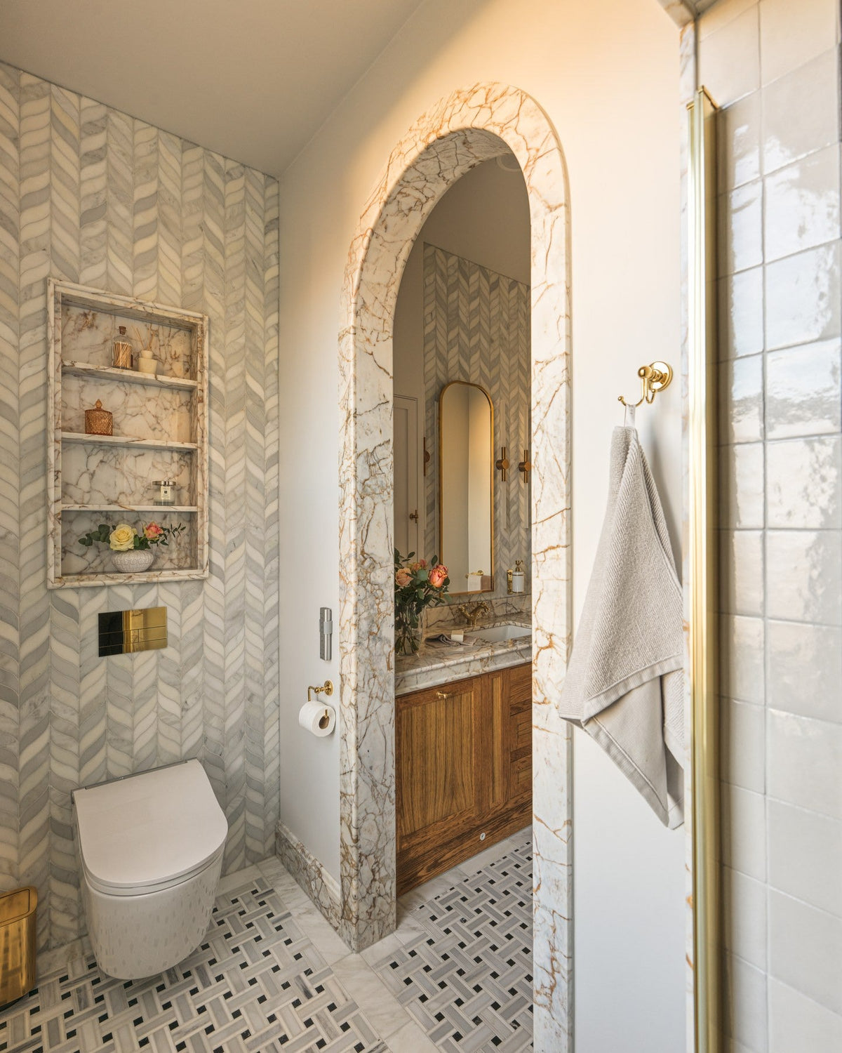 Ca’ Pietra Zen Marble Honed Finish Grand Basket Weave — official gallery image 7