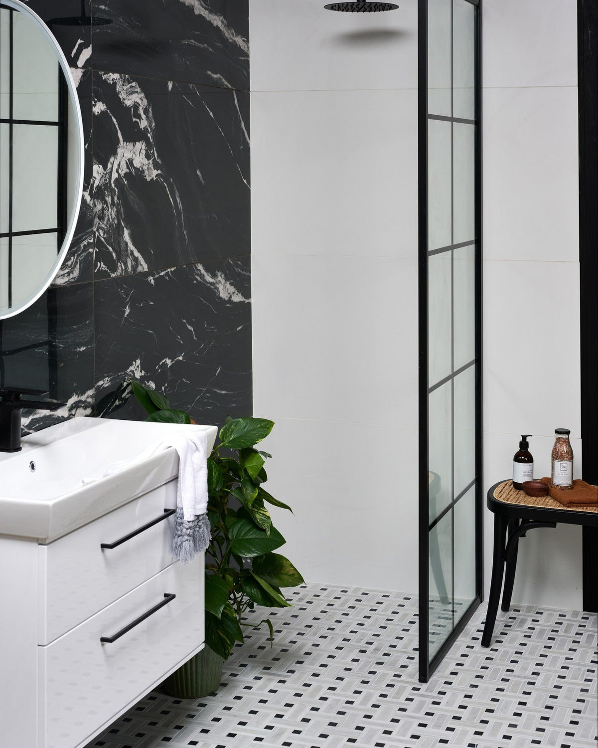 Ca’ Pietra Zen Marble Honed Finish Grand Basket Weave — official gallery image 11