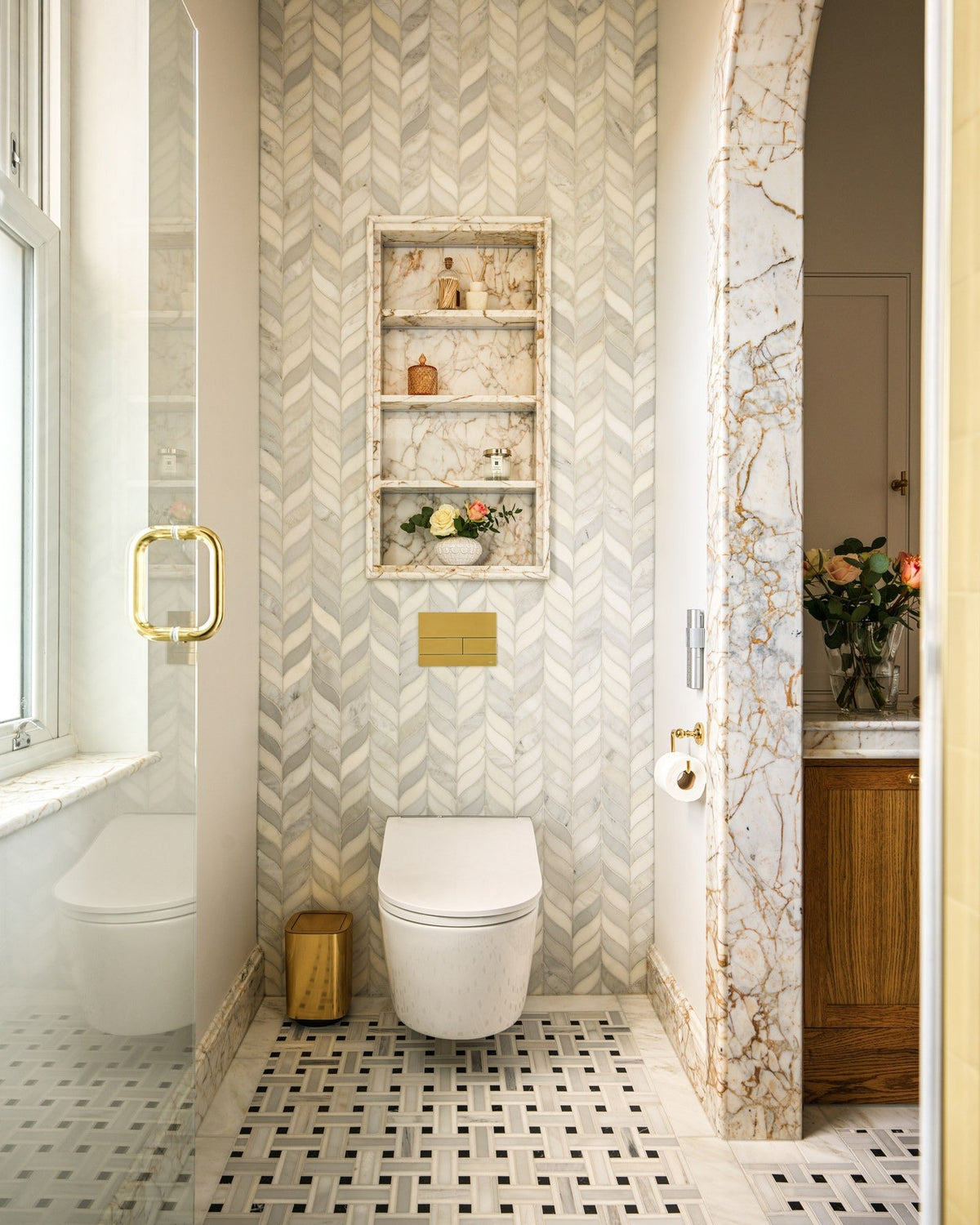 Ca’ Pietra Zen Marble Honed Finish Leaf Mosaic — official gallery image 1