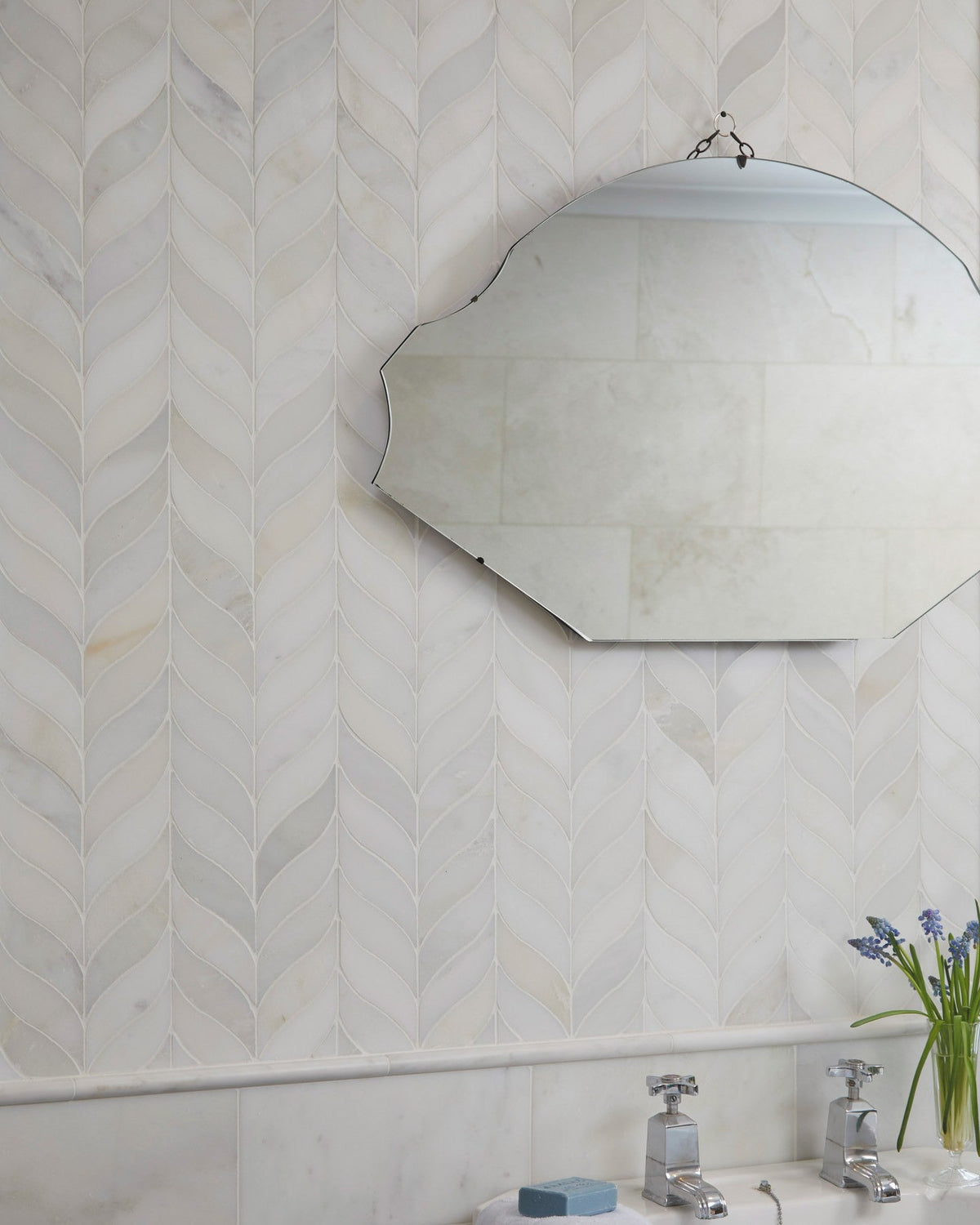 Ca’ Pietra Zen Marble Honed Finish Leaf Mosaic — official gallery image 13