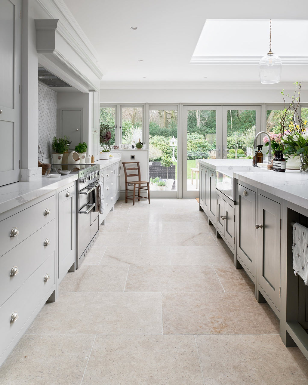 Ca’ Pietra Wychwood Limestone Tumbled Finish — official gallery image 12