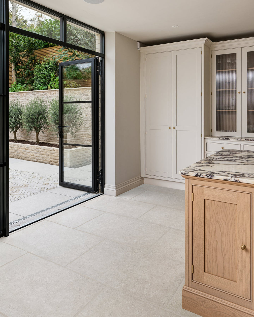 Ca’ Pietra Wychwood Claire Porcelain Matt — official gallery image 15