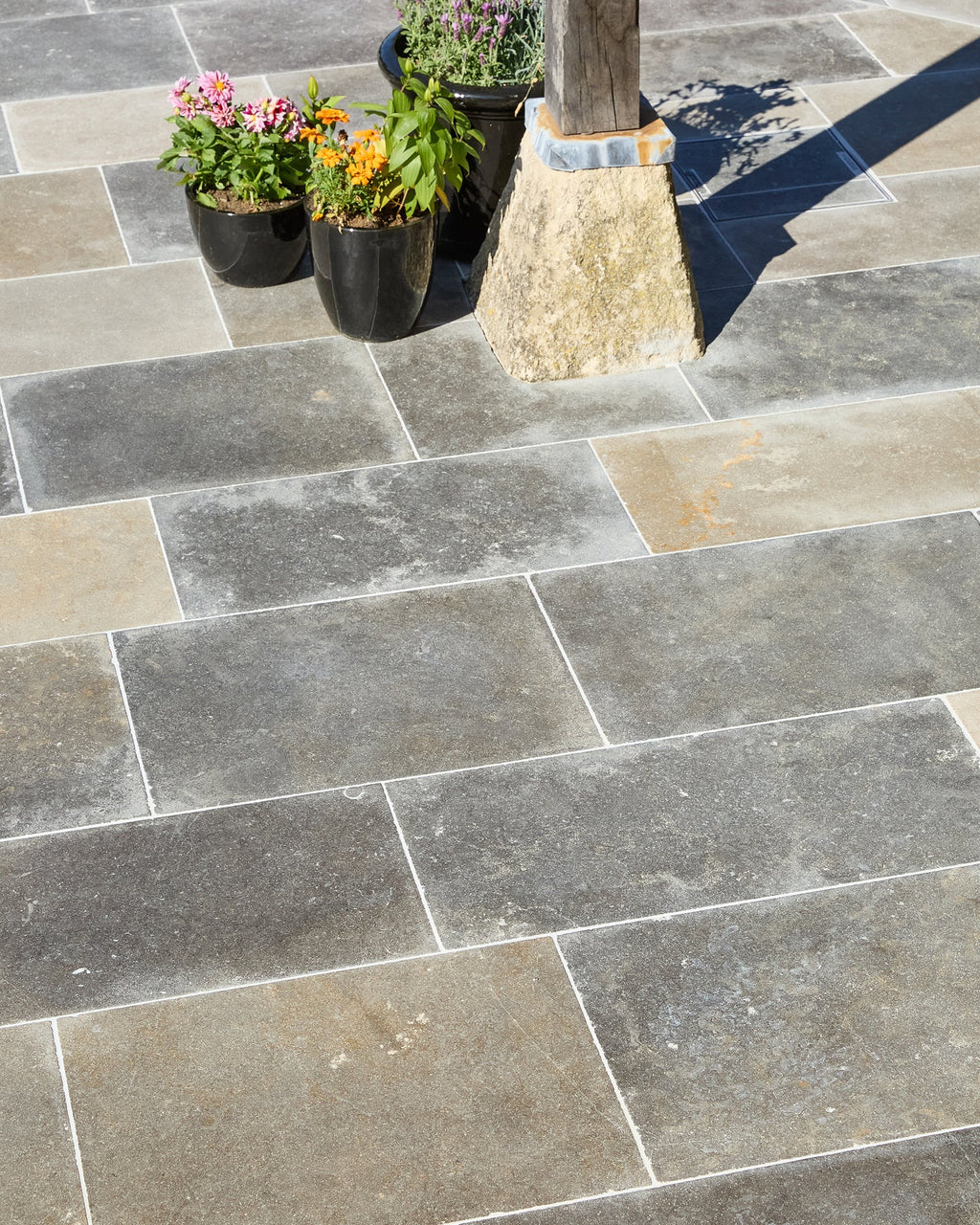 Ca’ Pietra Wareham Limestone Tumbled & Etched Finish — official gallery image 3
