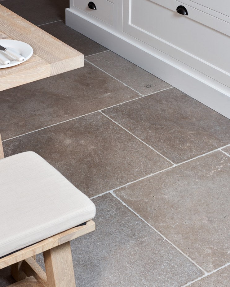 Ca’ Pietra Amaya Limestone Tumbled Finish — official gallery image 13