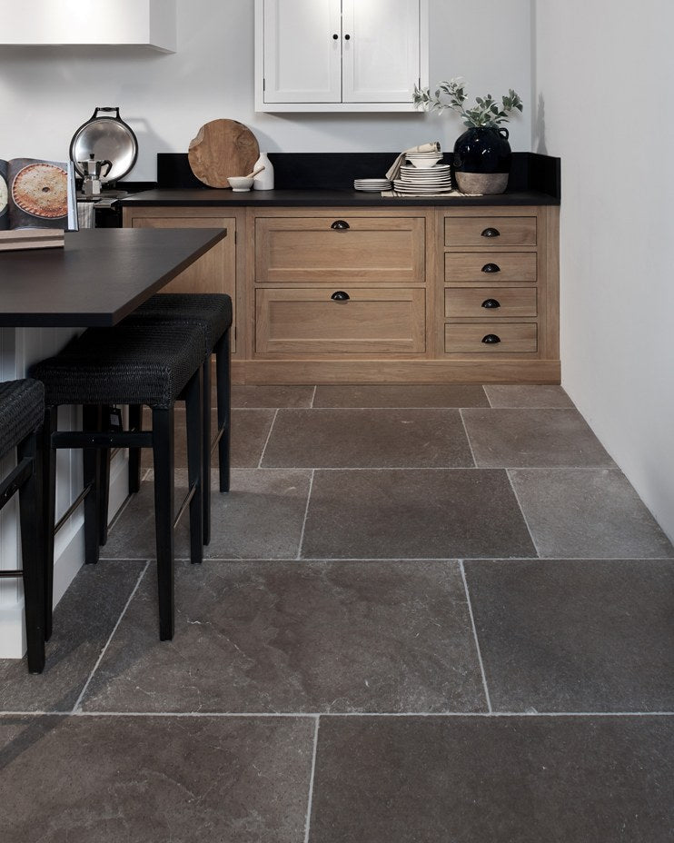 Ca’ Pietra Amaya Limestone Tumbled Finish — official gallery image 4