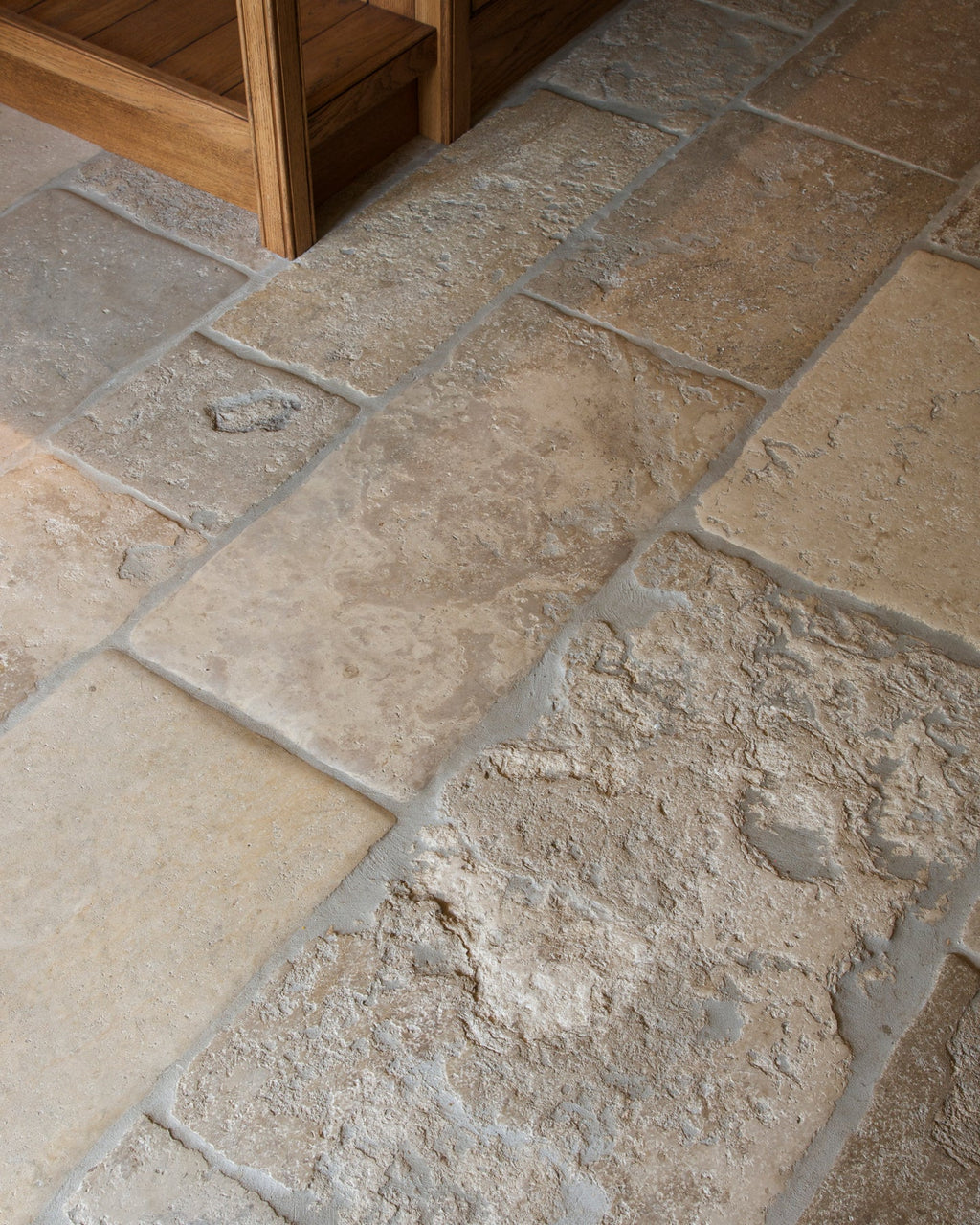 Ca’ Pietra Vieux Bourgogne Limestone Artisan Antiqued Finish — official gallery image 2