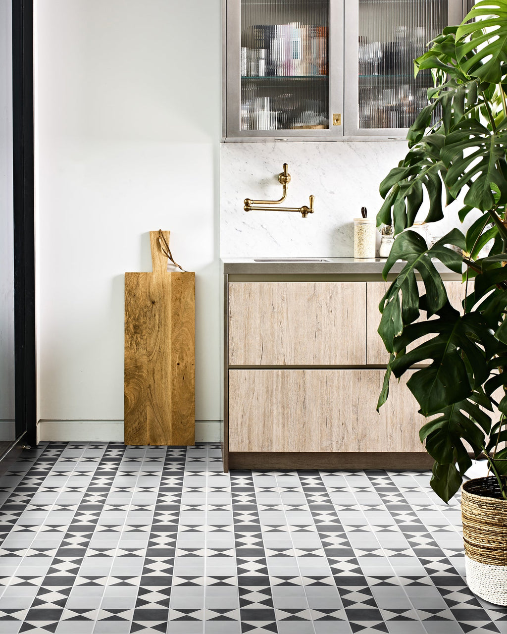 Ca’ Pietra Victorian Style™ Porcelain Finchley Pattern Soft Grey — official gallery image 6