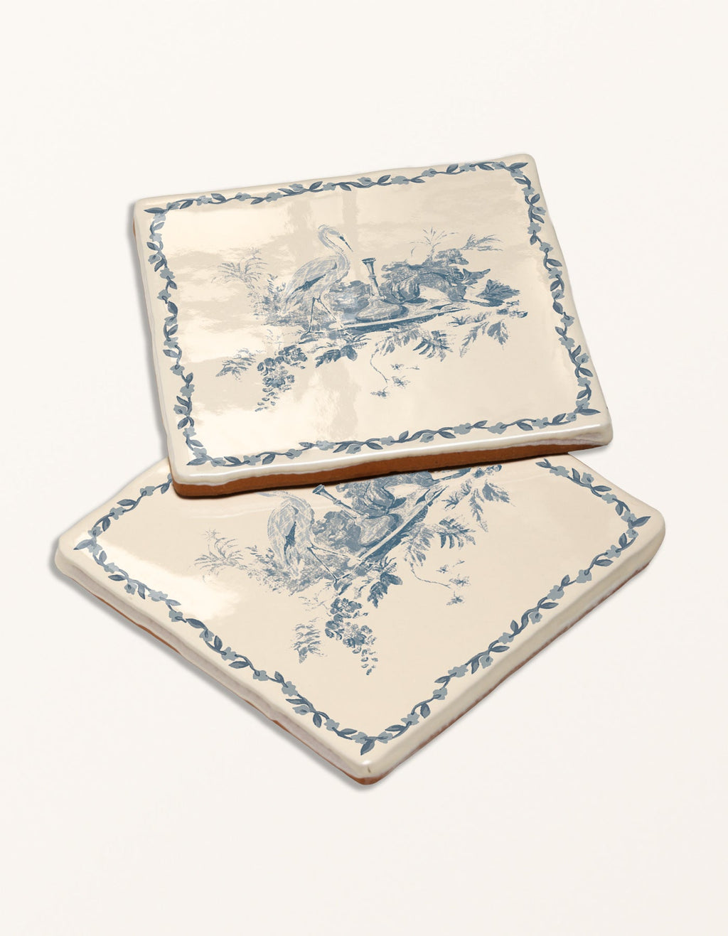 Ca’ Pietra STUDIO Sanderson - Aesop's Fables Pottery Blue Decor — official gallery image 7