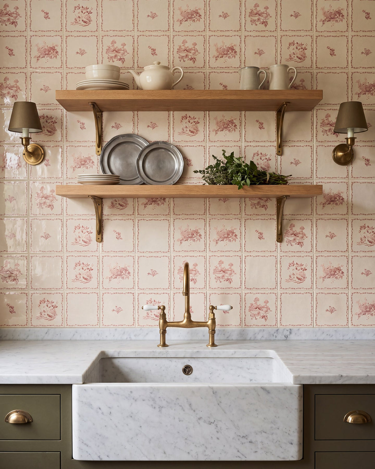 Ca’ Pietra STUDIO Sanderson - Aesop's Fables Madder Decor — official gallery image 3
