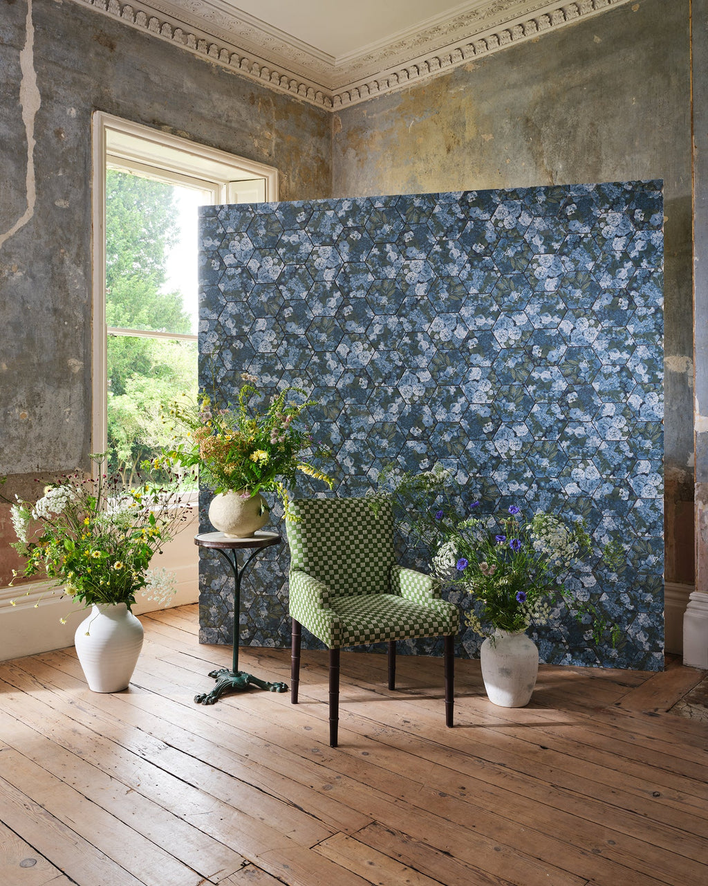 Ca’ Pietra Sanderson - Very Rose & Peony Pottery Blue Porcelain — official gallery image 4