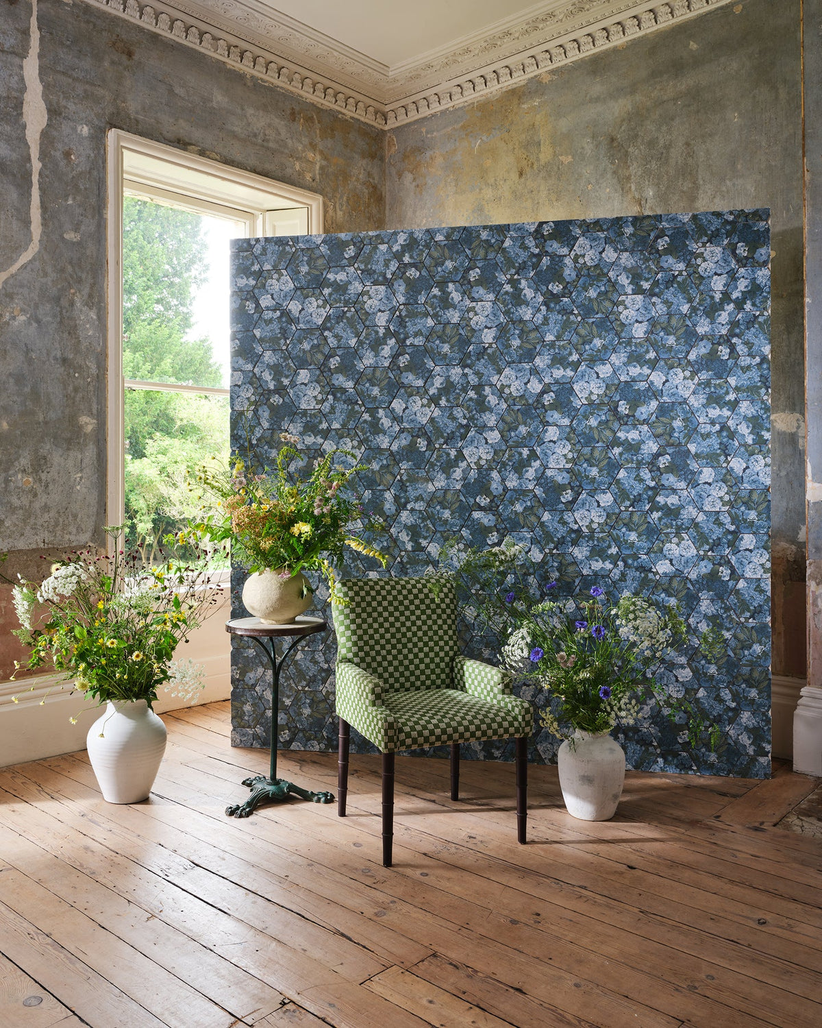 Ca’ Pietra Sanderson - Very Rose & Peony Pottery Blue Porcelain — official gallery image 4