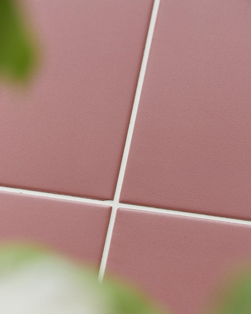Ca’ Pietra Sanderson - Plain Madder Porcelain — official gallery image 5