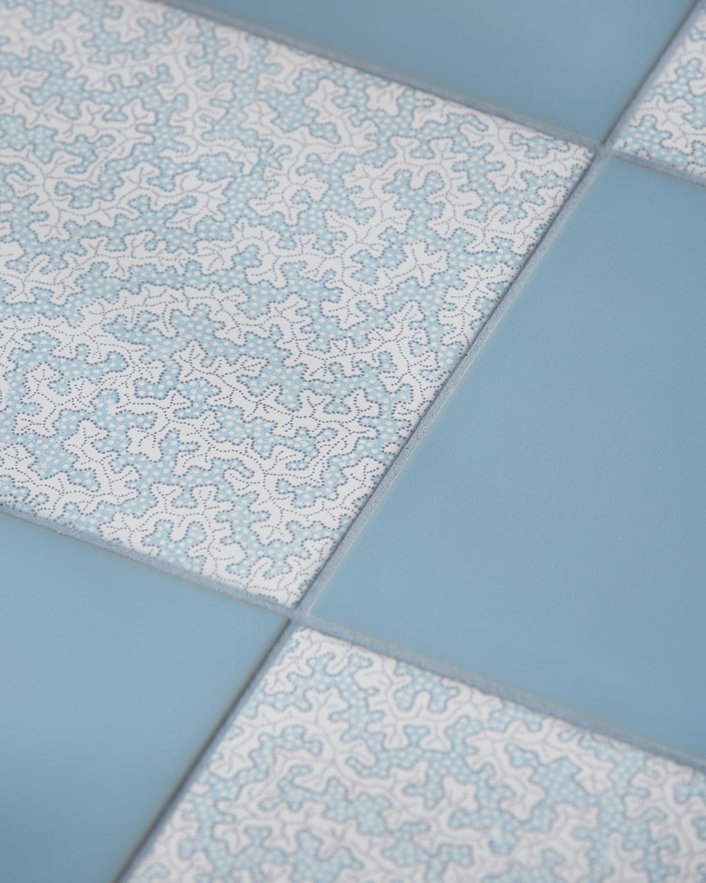 Ca’ Pietra Sanderson - Truffle Dove Blue Porcelain Pattern — official gallery image 7