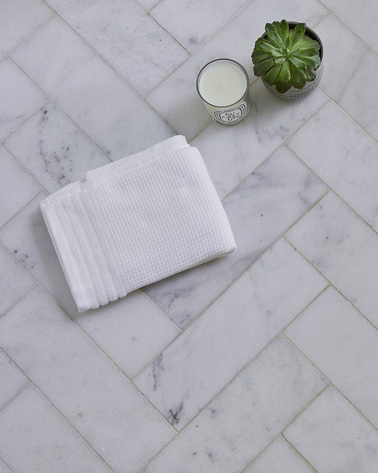 Ca’ Pietra Long Island Marble Honed Finish — official gallery image 4