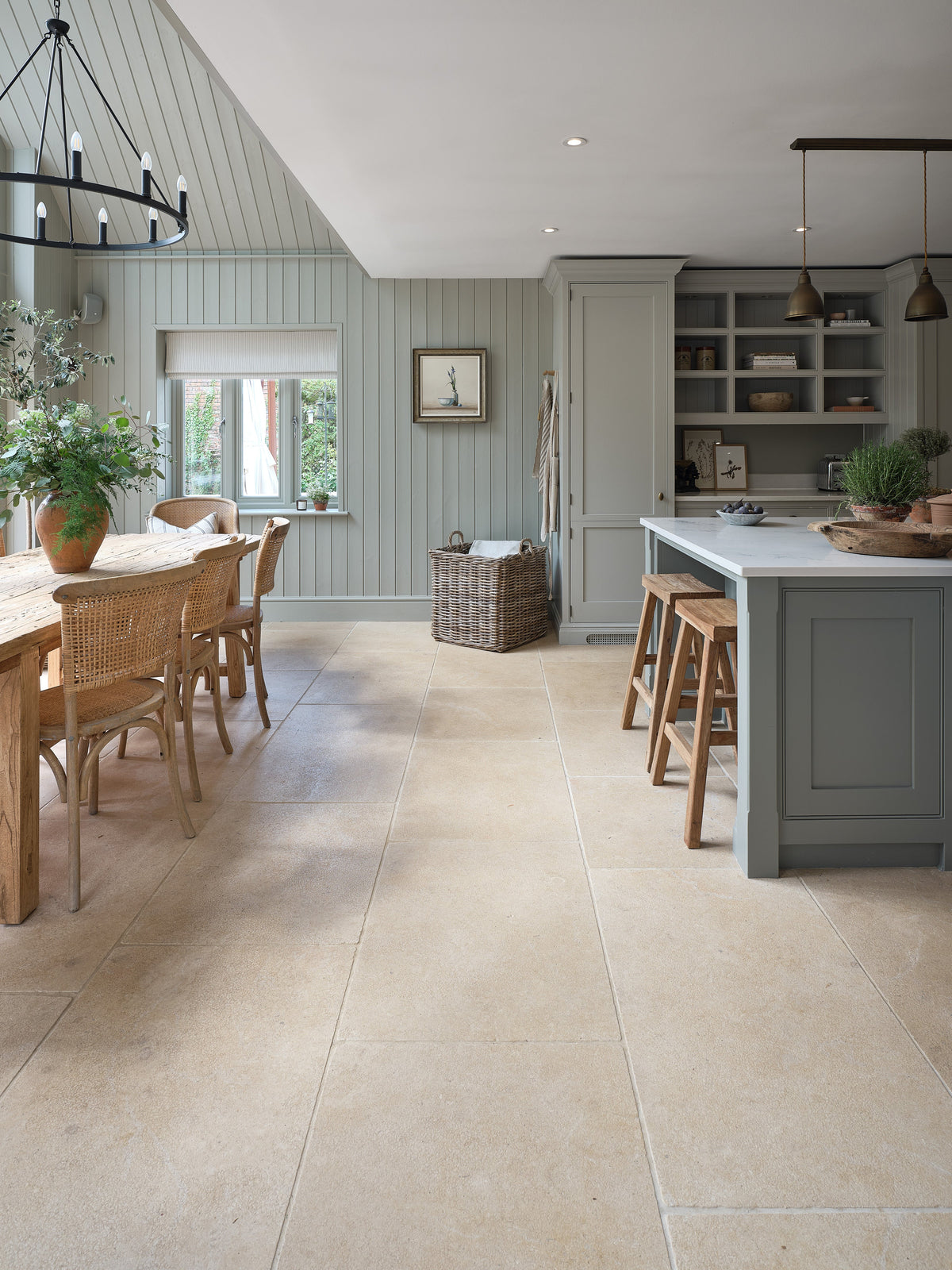 Ca’ Pietra Buscot Limestone Tumbled & Etched Finish — official gallery image 1
