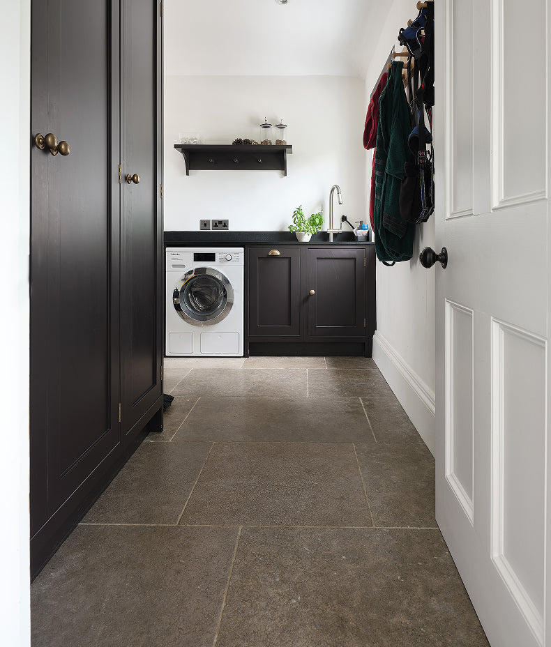 Ca’ Pietra Kimmeridge Limestone Tumbled & Etched Finish — official gallery image 6