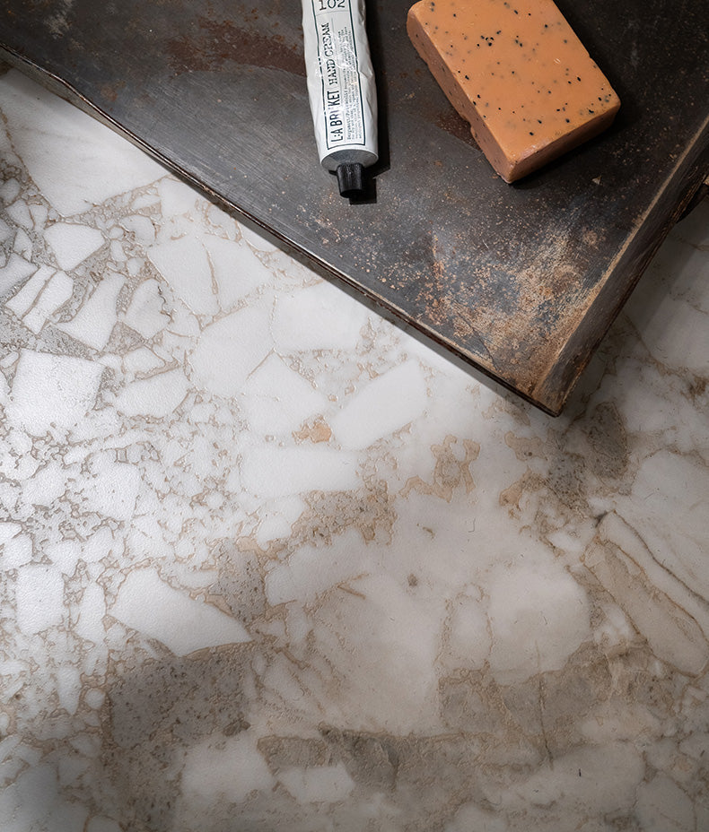 Ca’ Pietra Sculpture Grande Porcelain Ceppo — official gallery image 3