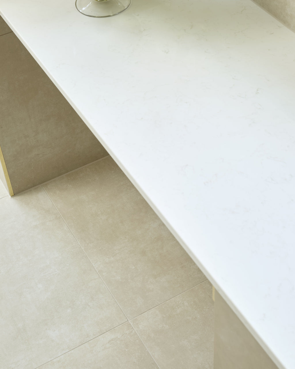Ca’ Pietra Loft Porcelain Pearl — official gallery image 9