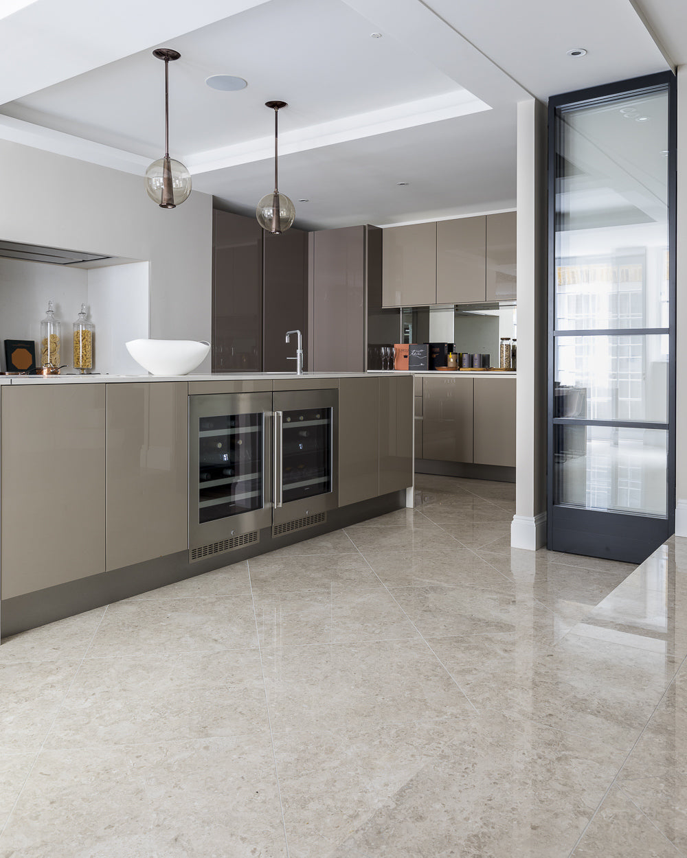 Ca’ Pietra Piccadilly Limestone Honed Finish — official gallery image 10