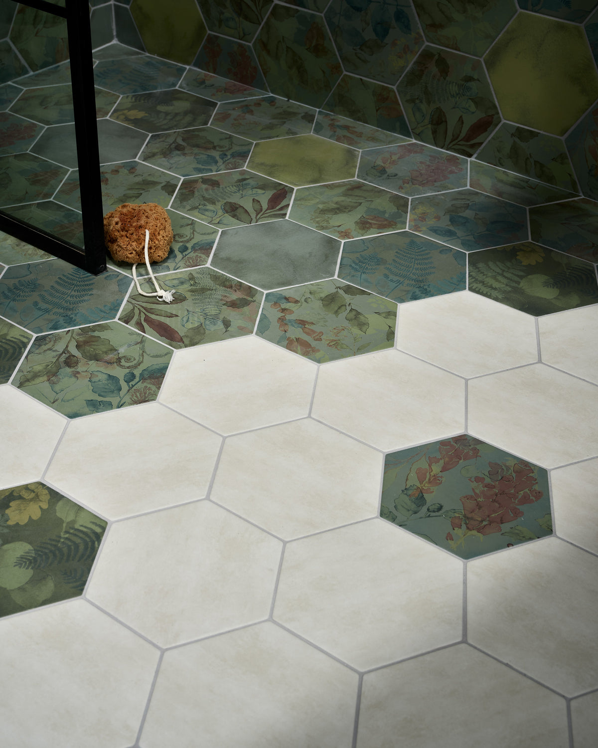 Ca’ Pietra Shadow White Hex Field Porcelain — official gallery image 4