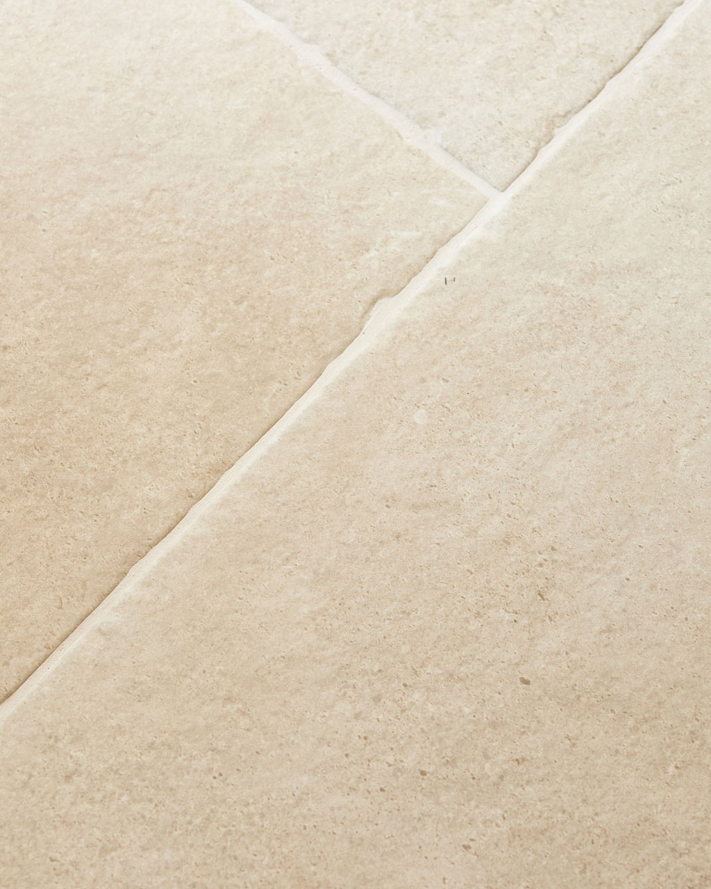 Ca’ Pietra Cotswold Porcelain Matt — official gallery image 2