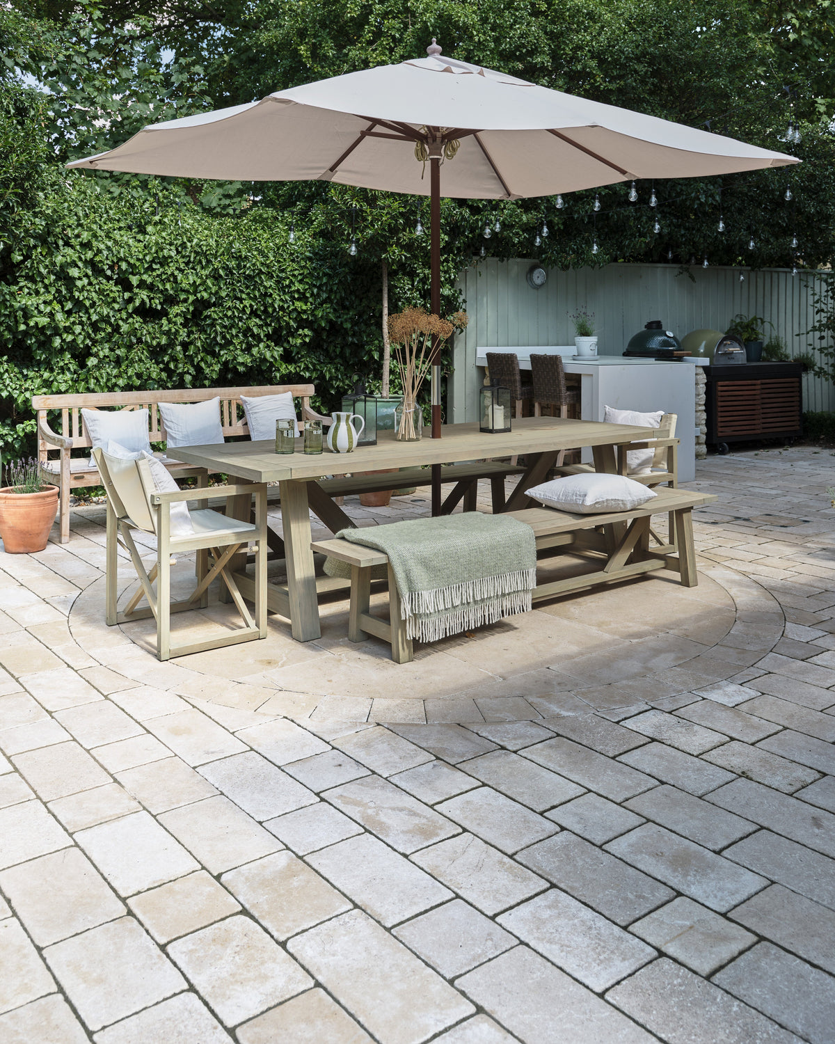 Ca’ Pietra Buscot Limestone Cobble Tumbled & Etched Finish — official gallery image 3