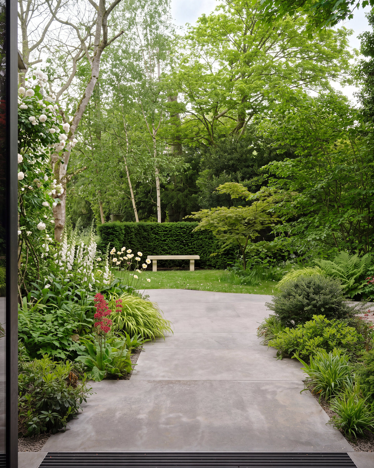 Ca’ Pietra Kimmeridge Limestone Paving Etched Finish — official gallery image 3