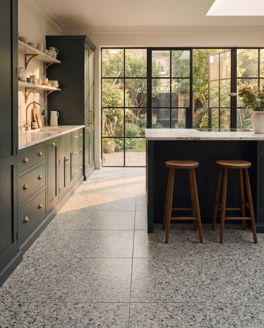 Ca’ Pietra Rialto Porcelain Satin Vert — official gallery image 1