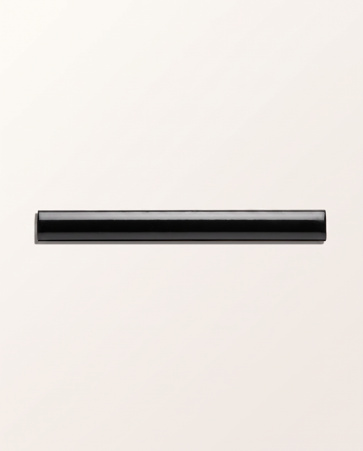 Ca’ Pietra Architectural Mouldings Bead Ceramic Black — official gallery image 2