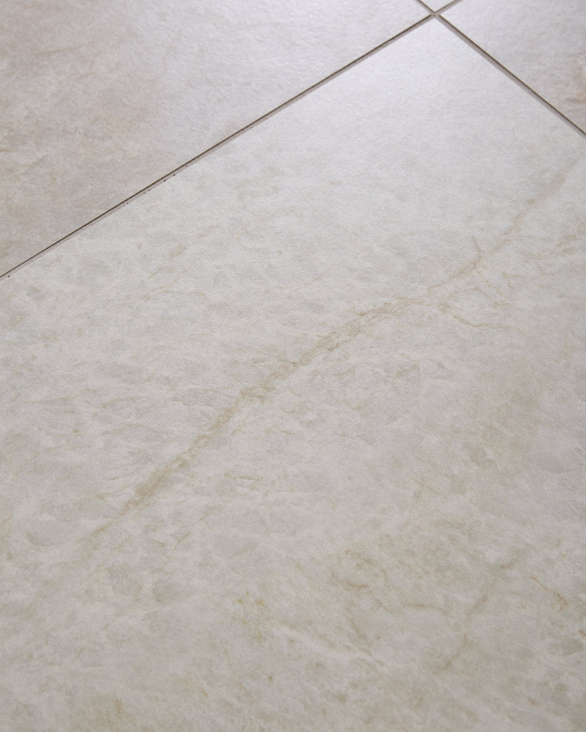 Ca’ Pietra Hoxton Porcelain Amber Matt — official gallery image 11