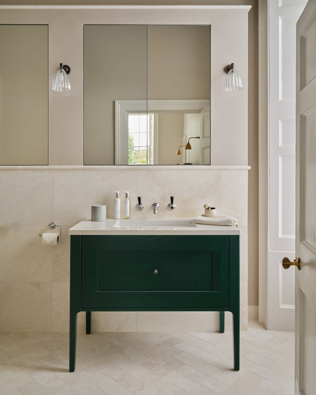 Ca’ Pietra Folio Marble Honed Finish — official gallery image 16