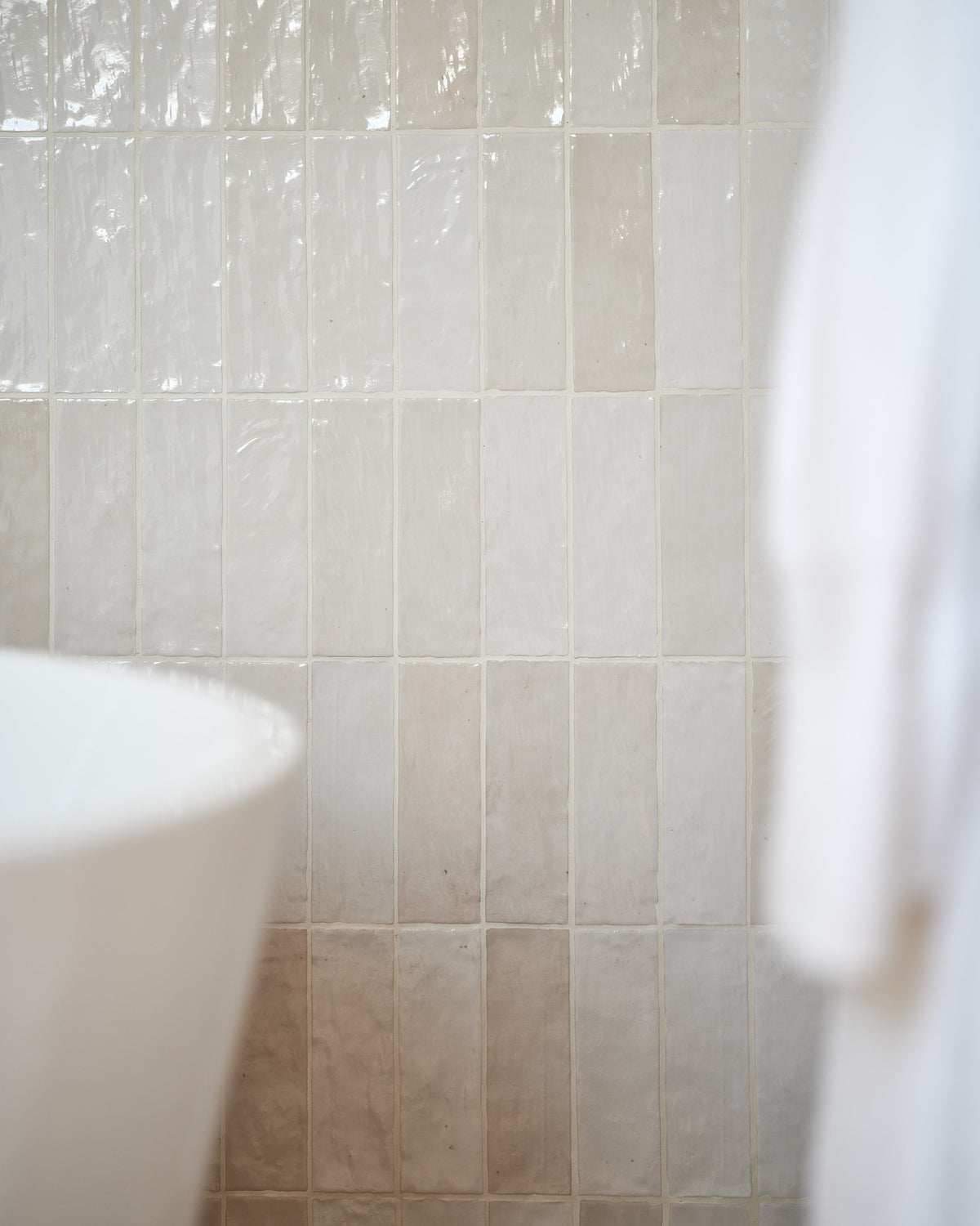 Ca’ Pietra Oasis Ceramic White Gloss — official gallery image 18
