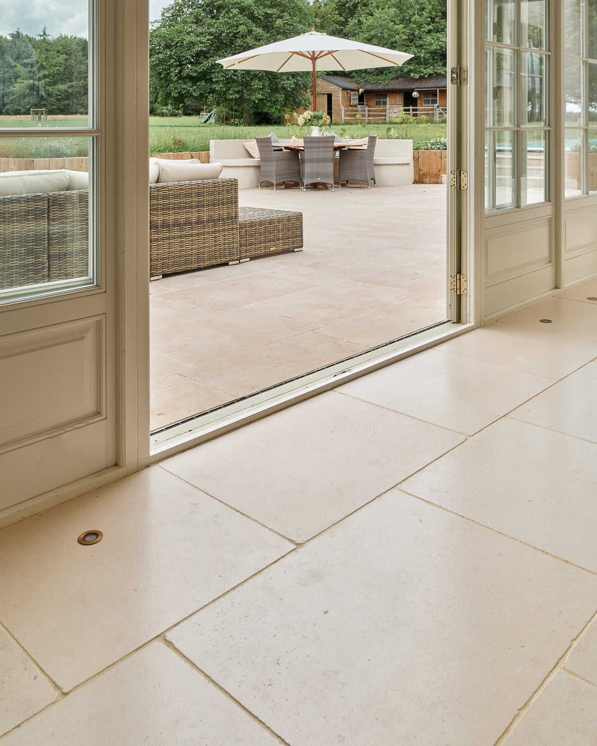 Ca’ Pietra Blandford Limestone Tumbled Finish — official gallery image 3