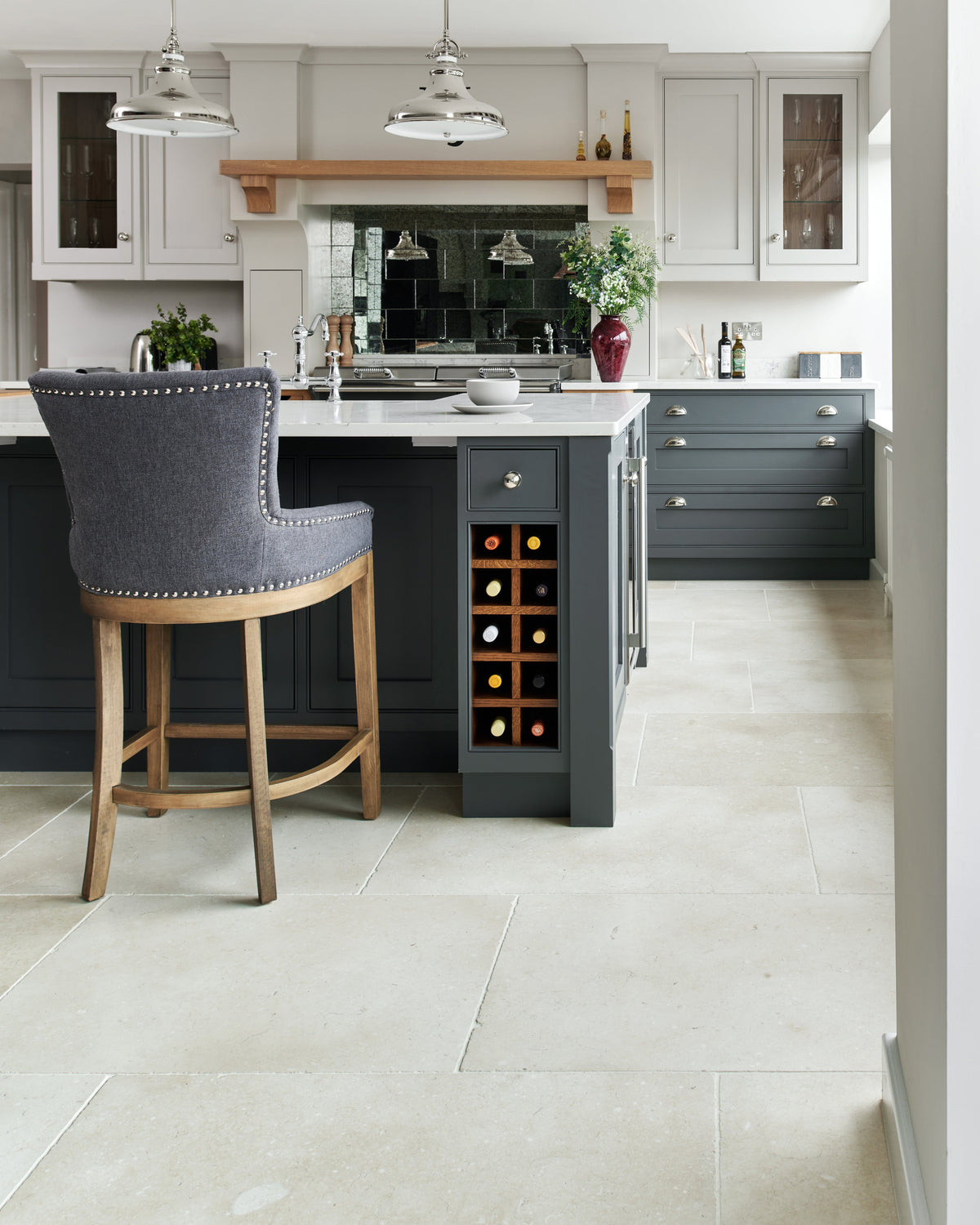 Ca’ Pietra Bergamo Limestone Lightly Seasoned Finish — official gallery image 16