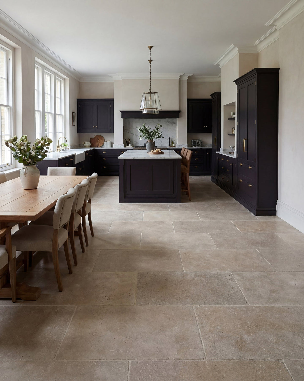 Ca’ Pietra Romaine Limestone Tumbled Finish — official gallery image 17