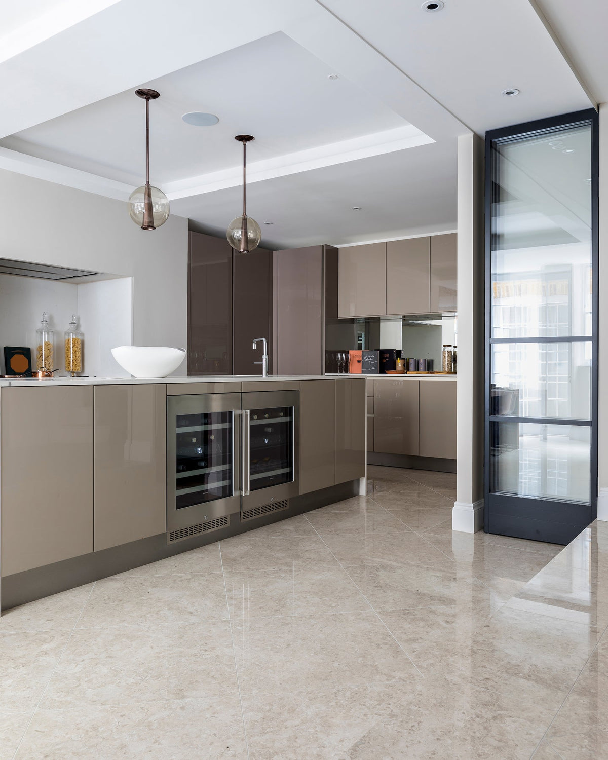 Ca’ Pietra Piccadilly Limestone Honed Finish — official gallery image 16