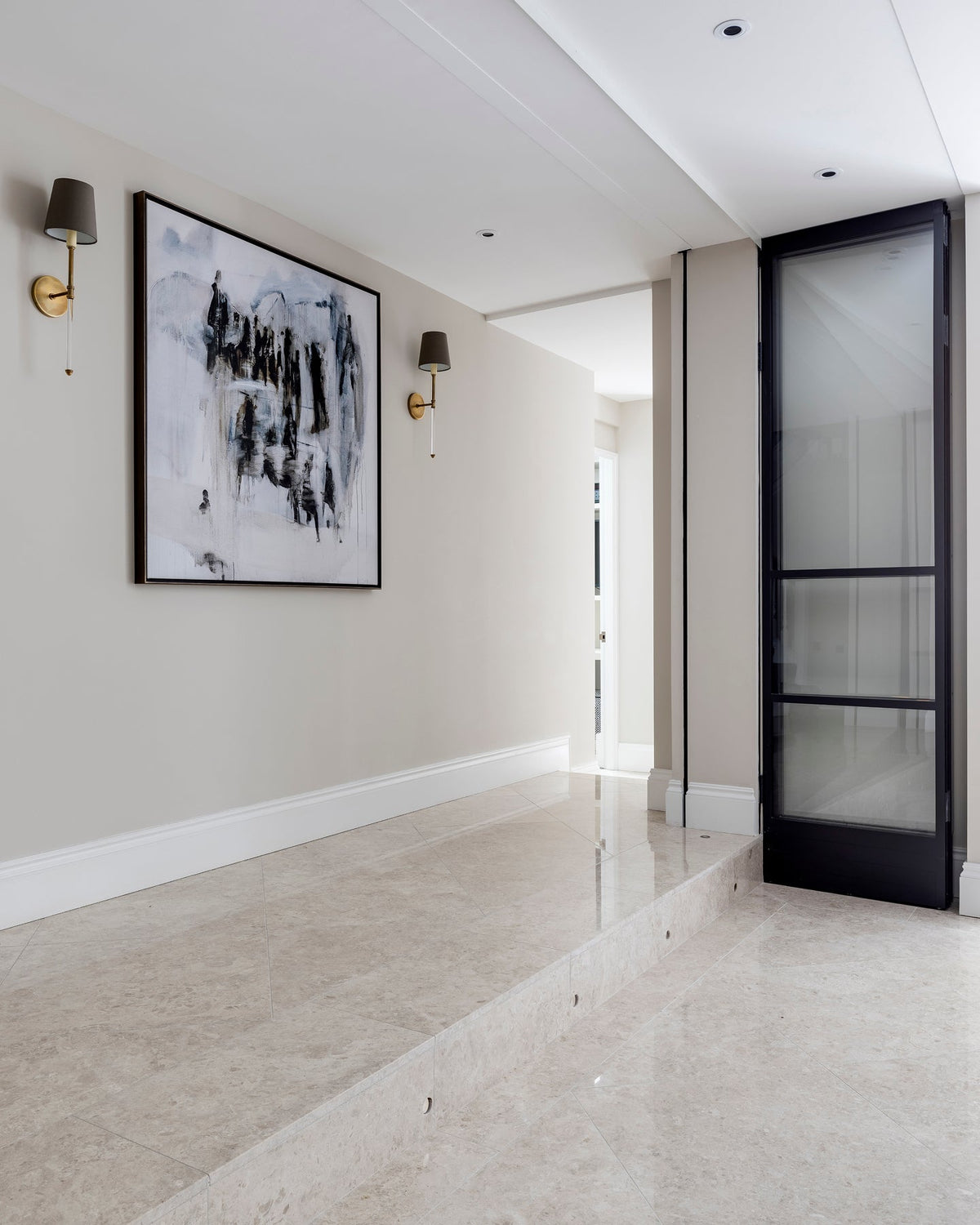 Ca’ Pietra Piccadilly Limestone Honed Finish — official gallery image 1