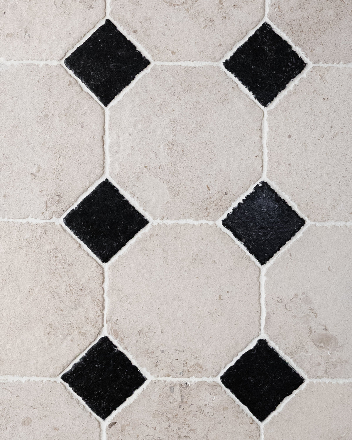 Ca’ Pietra Limoges Limestone Vintaged Finish — official gallery image 2