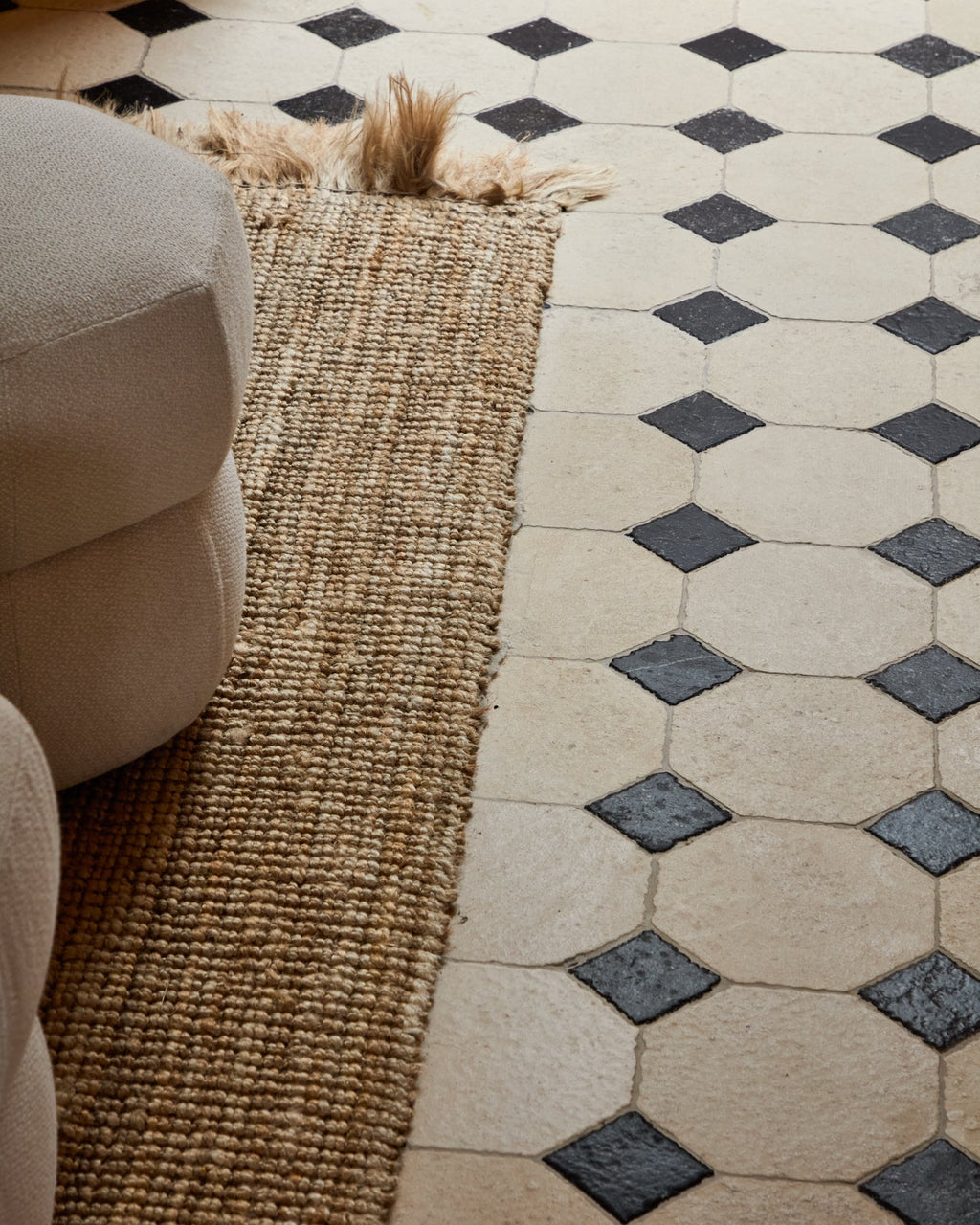 Ca’ Pietra Limoges Limestone Vintaged Finish — official gallery image 12