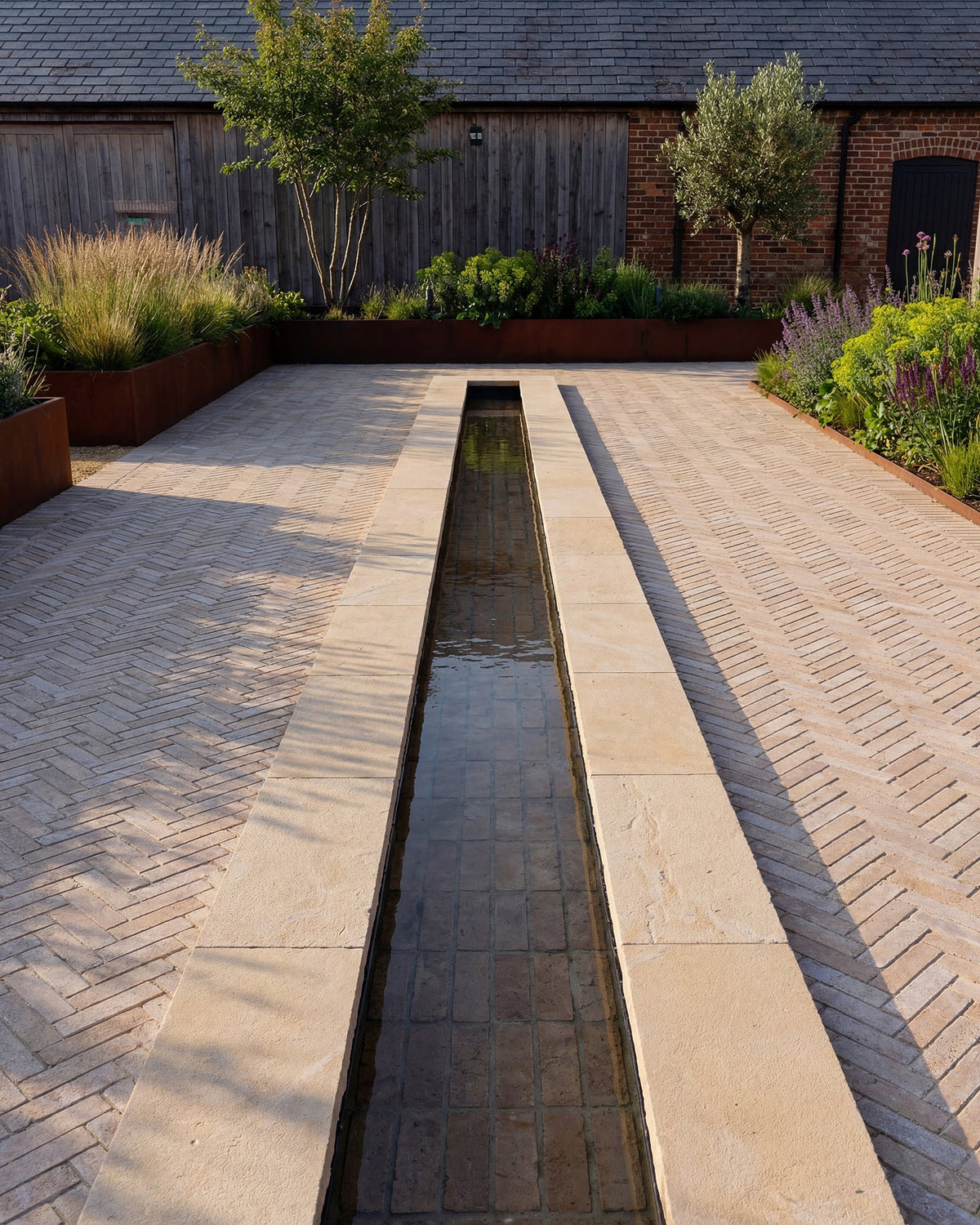 Tiles & Natural Stone