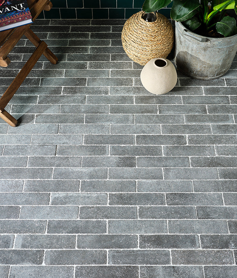 Ca’ Pietra Reform Composite Stone Tumbled Nero — official gallery image 5