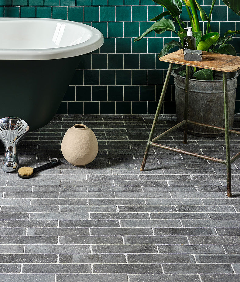 Ca’ Pietra Reform Composite Stone Tumbled Nero — official gallery image 7