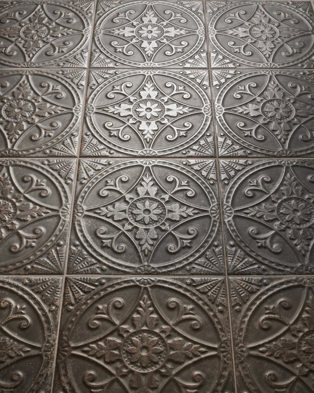 Ca’ Pietra Brooklyn Embossed Ceramic — official gallery image 4