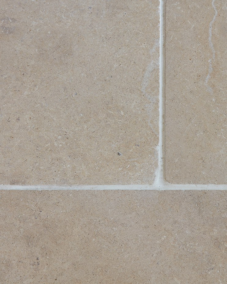Ca’ Pietra Buscot Limestone Tumbled Finish — official gallery image 16