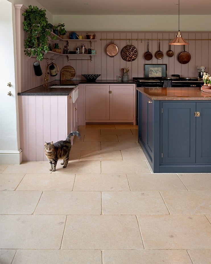 Ca’ Pietra Buscot Limestone Tumbled Finish — official gallery image 25