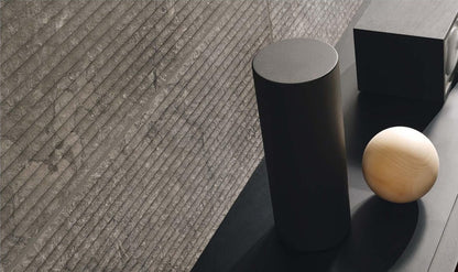 COEM Lagos Limestone-Effect ivory 30x60 stripes concrete lifestyle