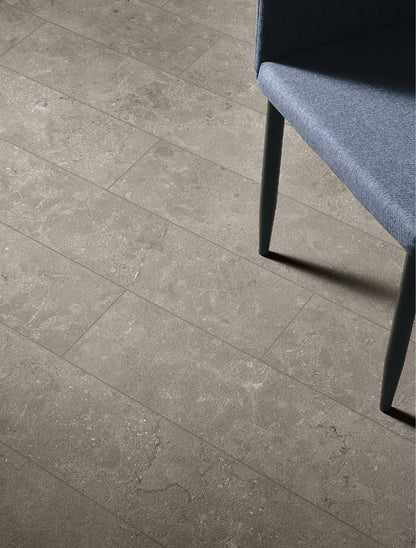 COEM Lagos Limestone-Effect light grey 20x120 naturale lifestyle